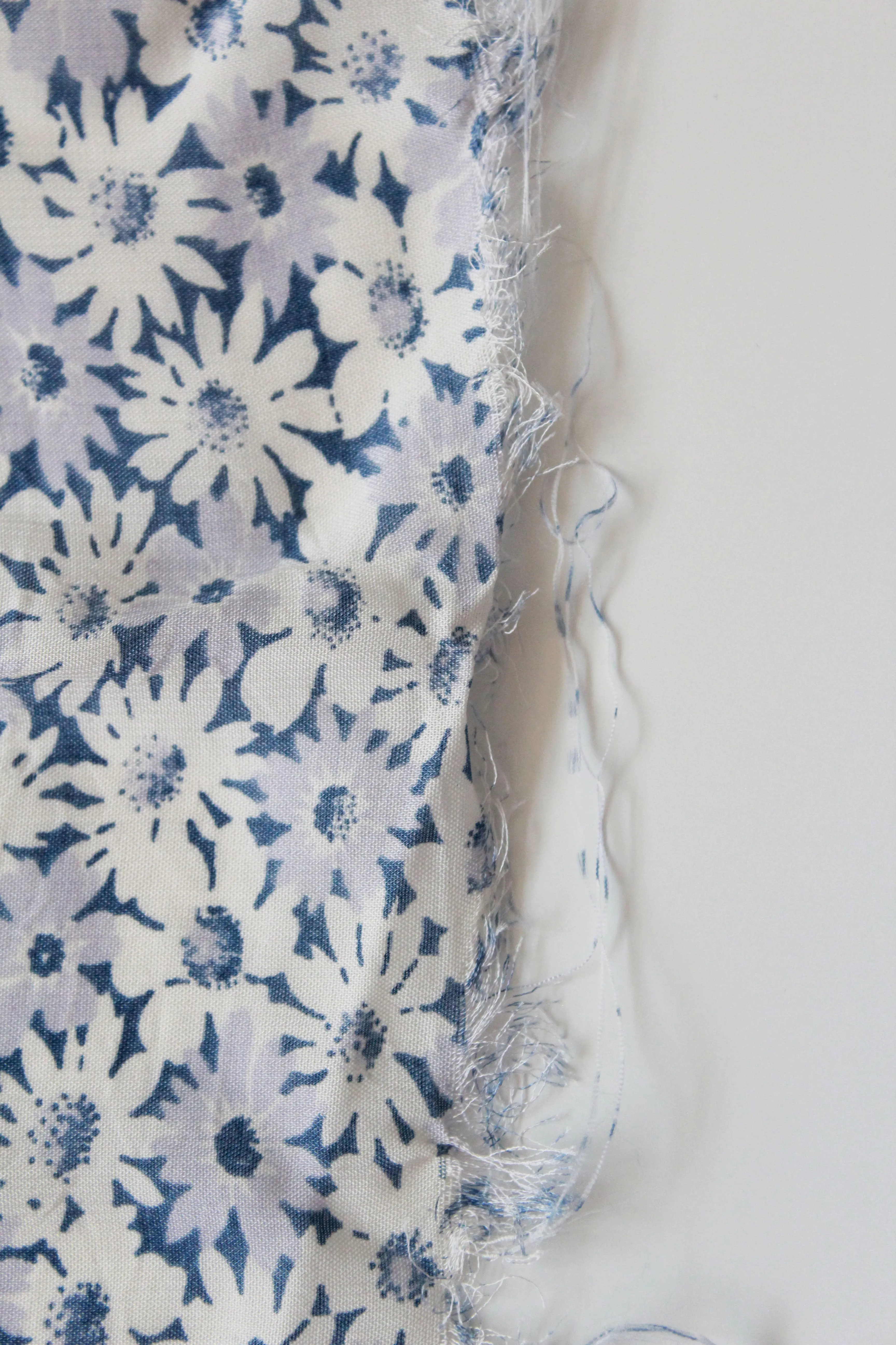 1940s Vintage Flower Rayon Fabric, Floral Light Blue and White Sewing Fabric, 3.8 Yards