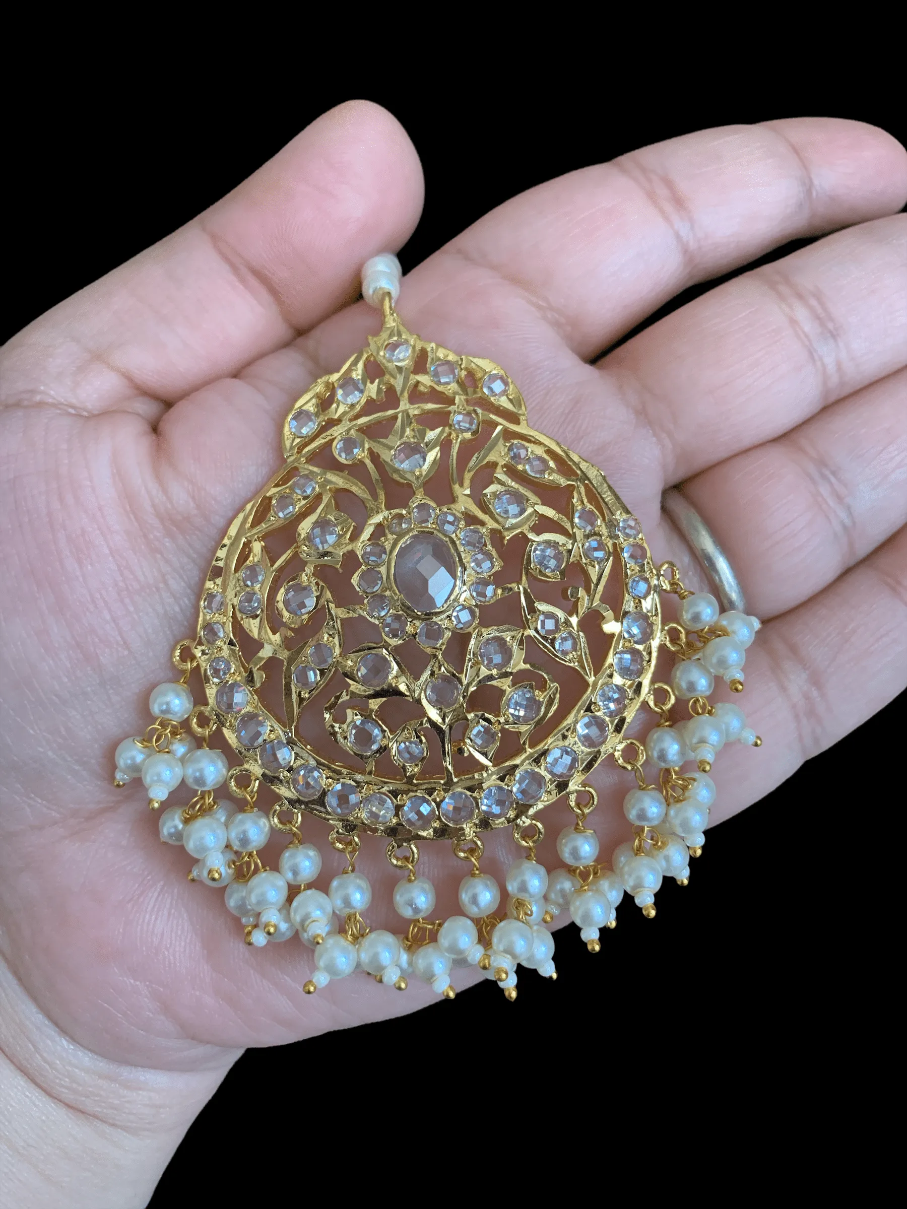 DJTK29 Shamila oversized tika in shell pearls(SHIPS IN 4 WEEKS )