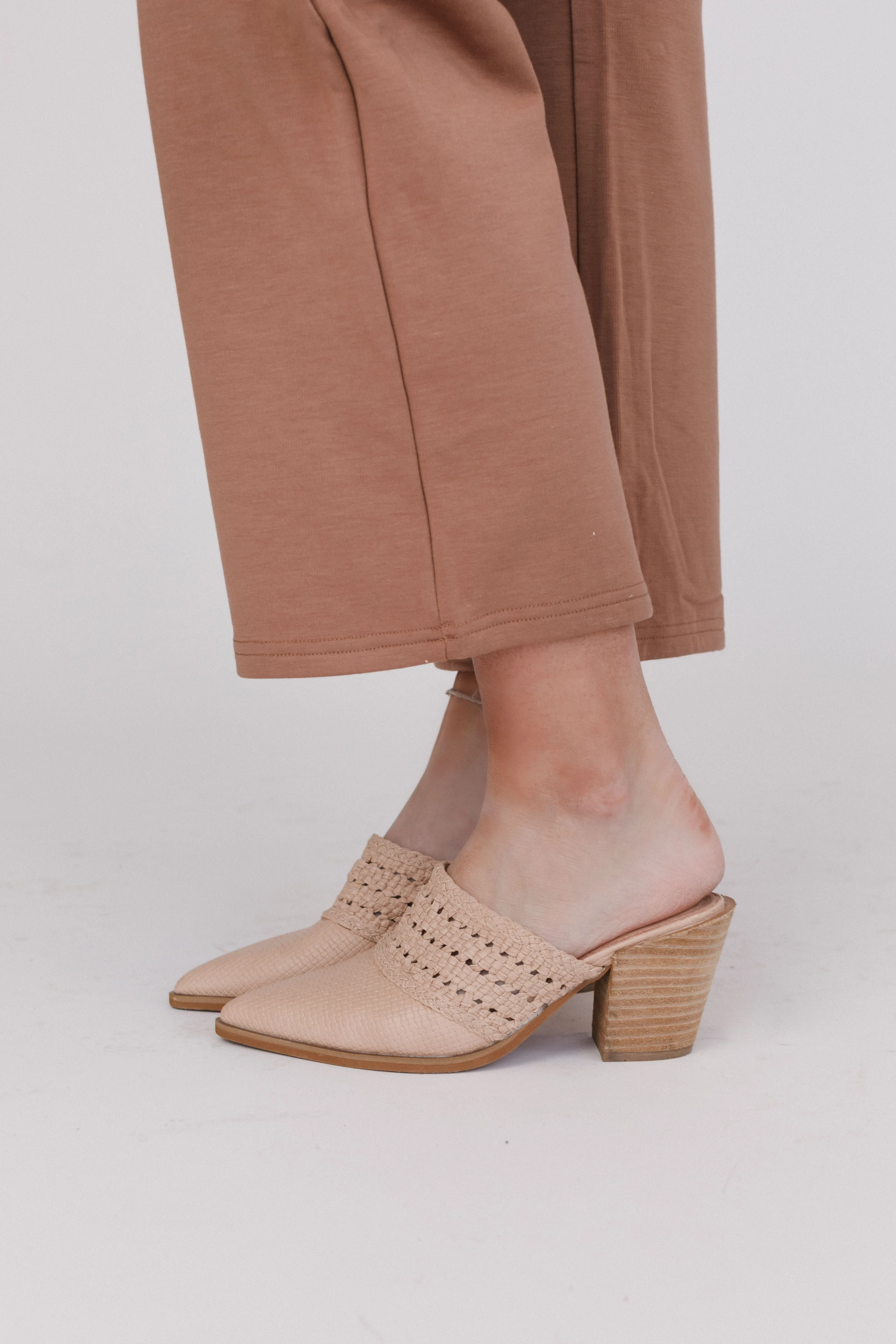 Downtown Days Chunky Heel Mule - Nude