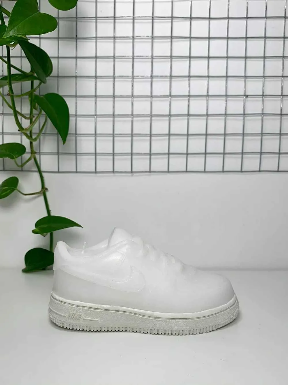 FREYA MAY DESIGN AF1 W/ CONCRETE SOLE CANDLE