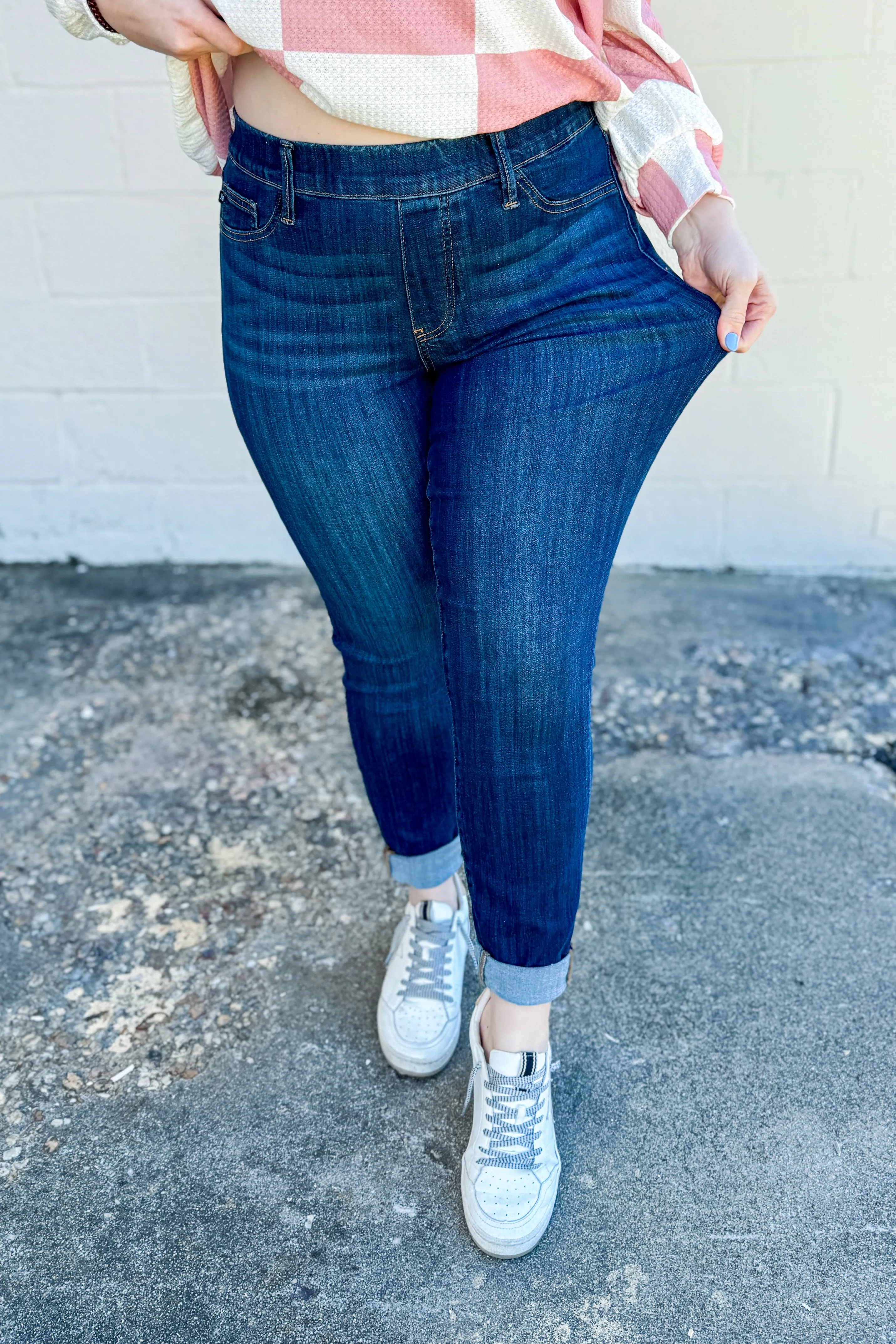 Judy Blue Layne Pull On Boyfriend Jeans