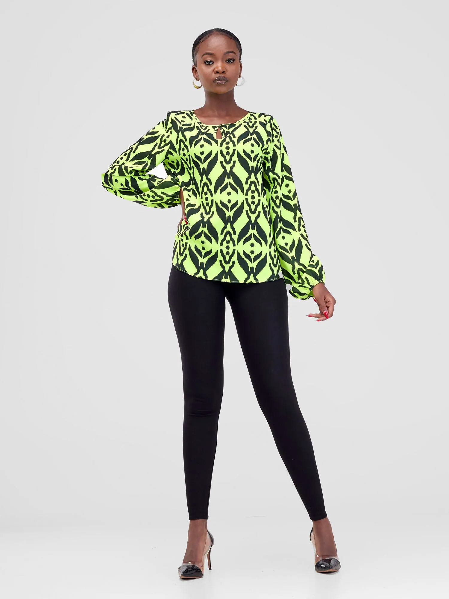 Vivo Sierra Bishop Sleeve Top - Lime / Black Print